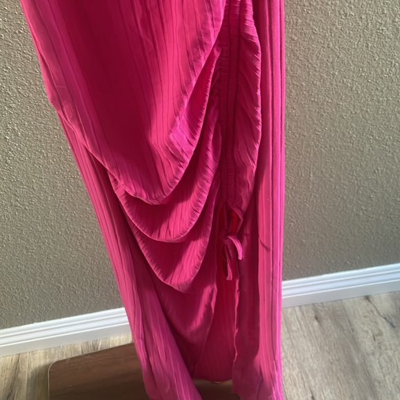 Verdusa hot pink long haulter dress size small - Picture 3 of 7